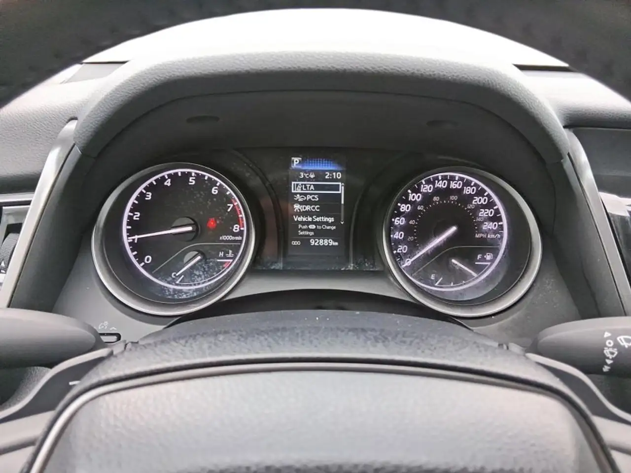 Toyota Camry снимка Toyota Camry