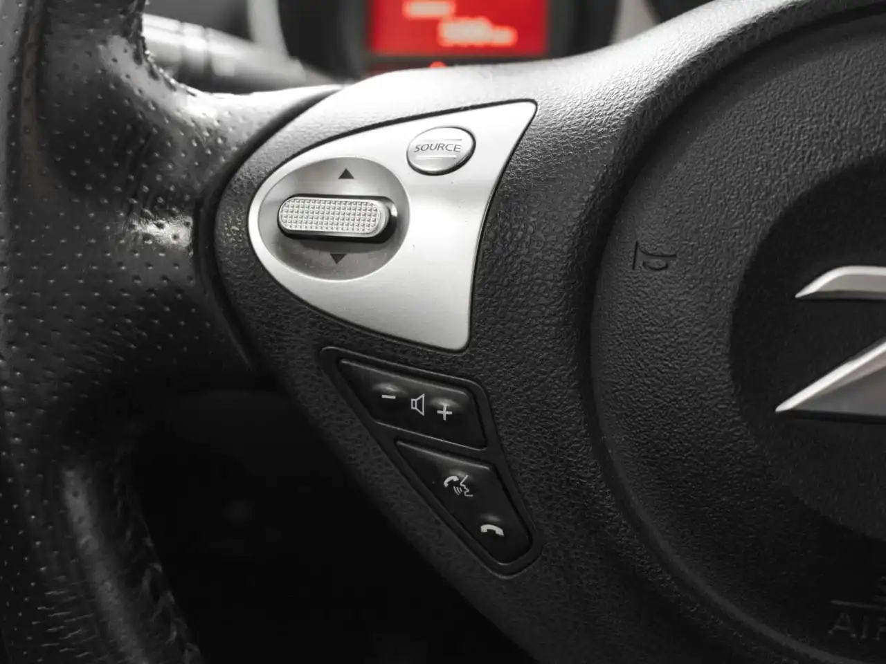 Nissan 370Z photo Nissan 370Z