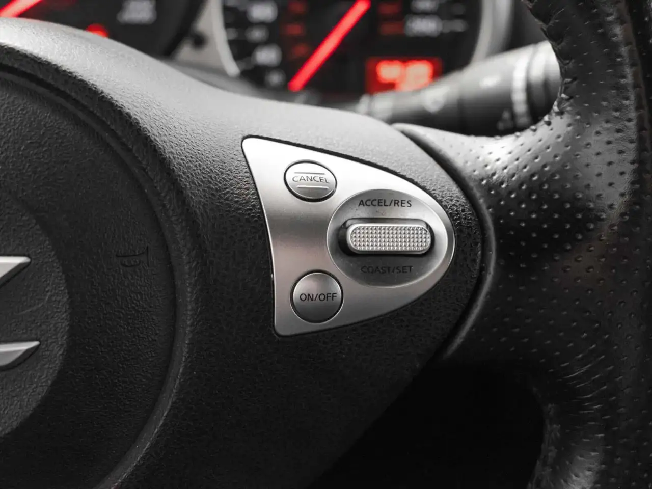 Nissan 370Z photo Nissan 370Z