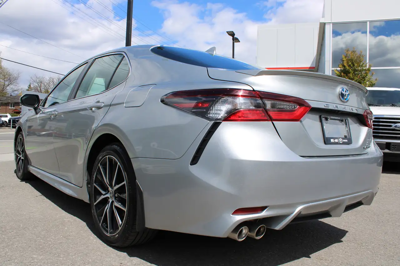 Toyota Camry снимка Toyota Camry