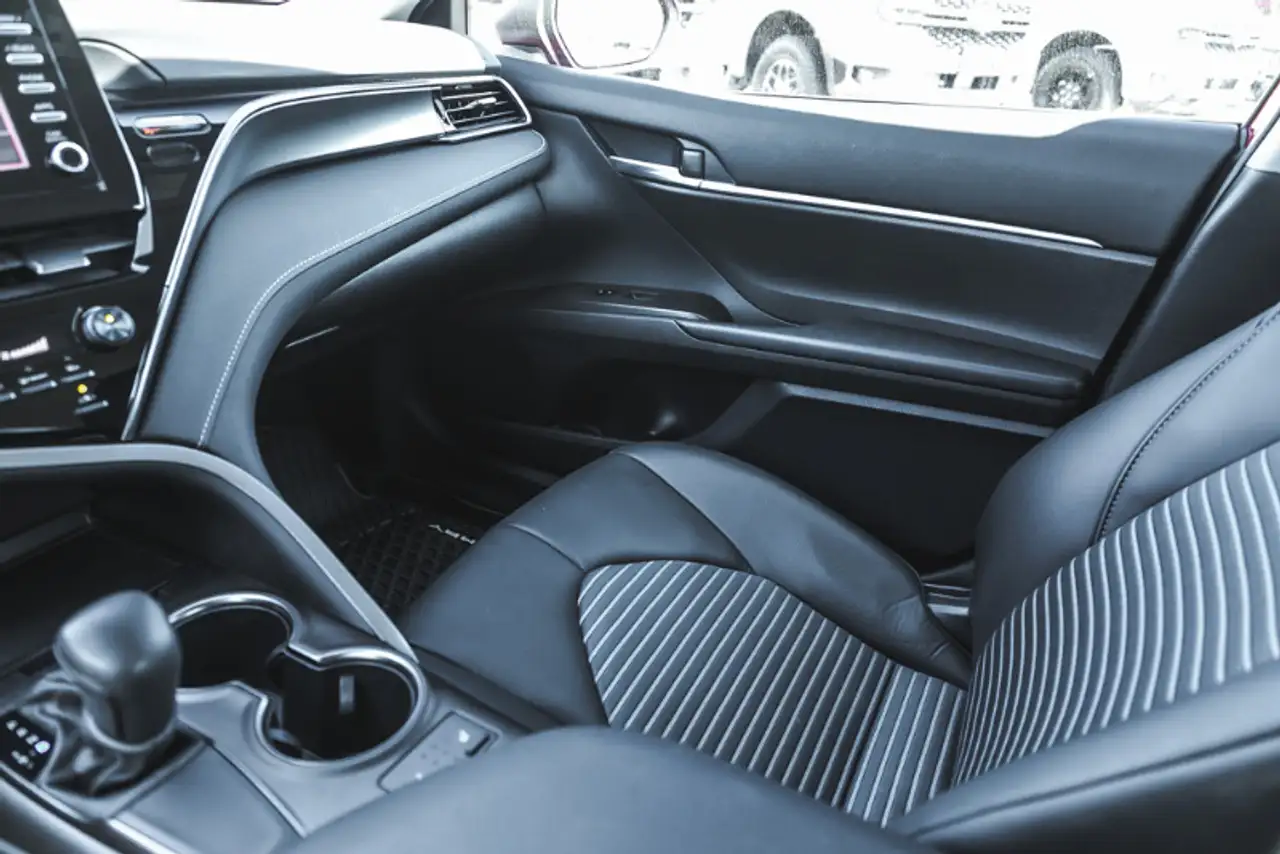 Toyota Camry снимка Toyota Camry