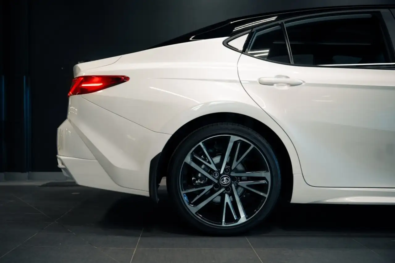 Toyota Camry снимка Toyota Camry