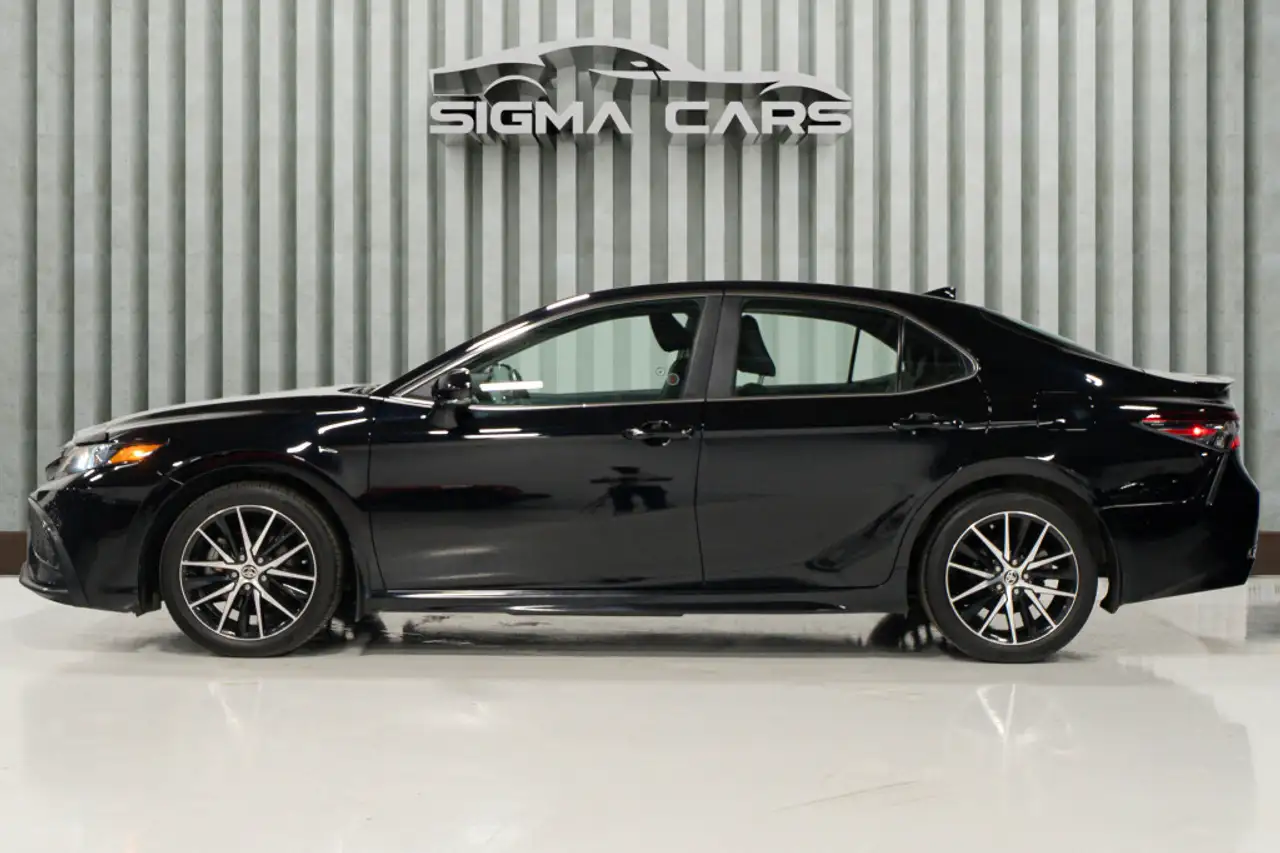 Toyota Camry снимка Toyota Camry