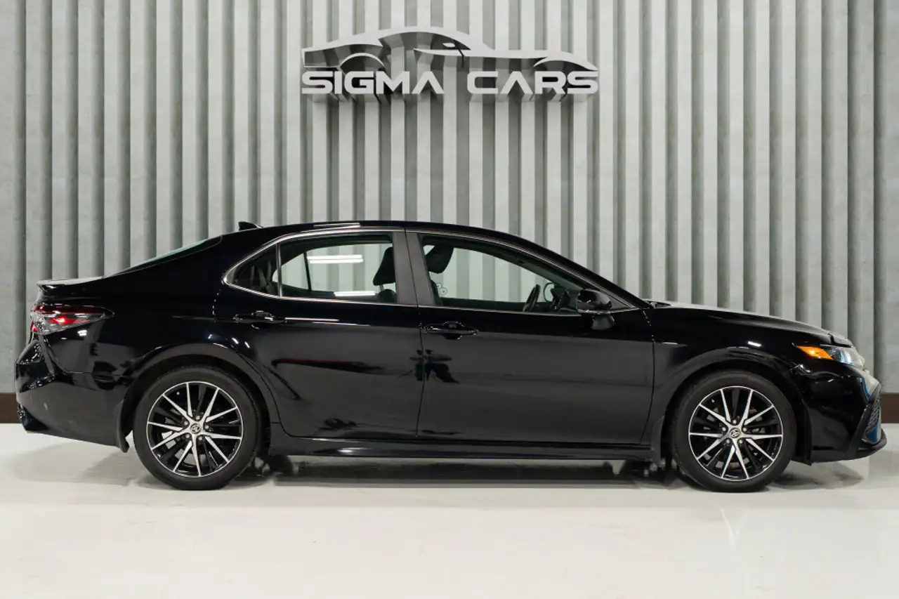 Toyota Camry снимка Toyota Camry