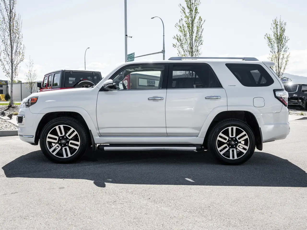 Toyota 4-Runner снимка Toyota 4-Runner
