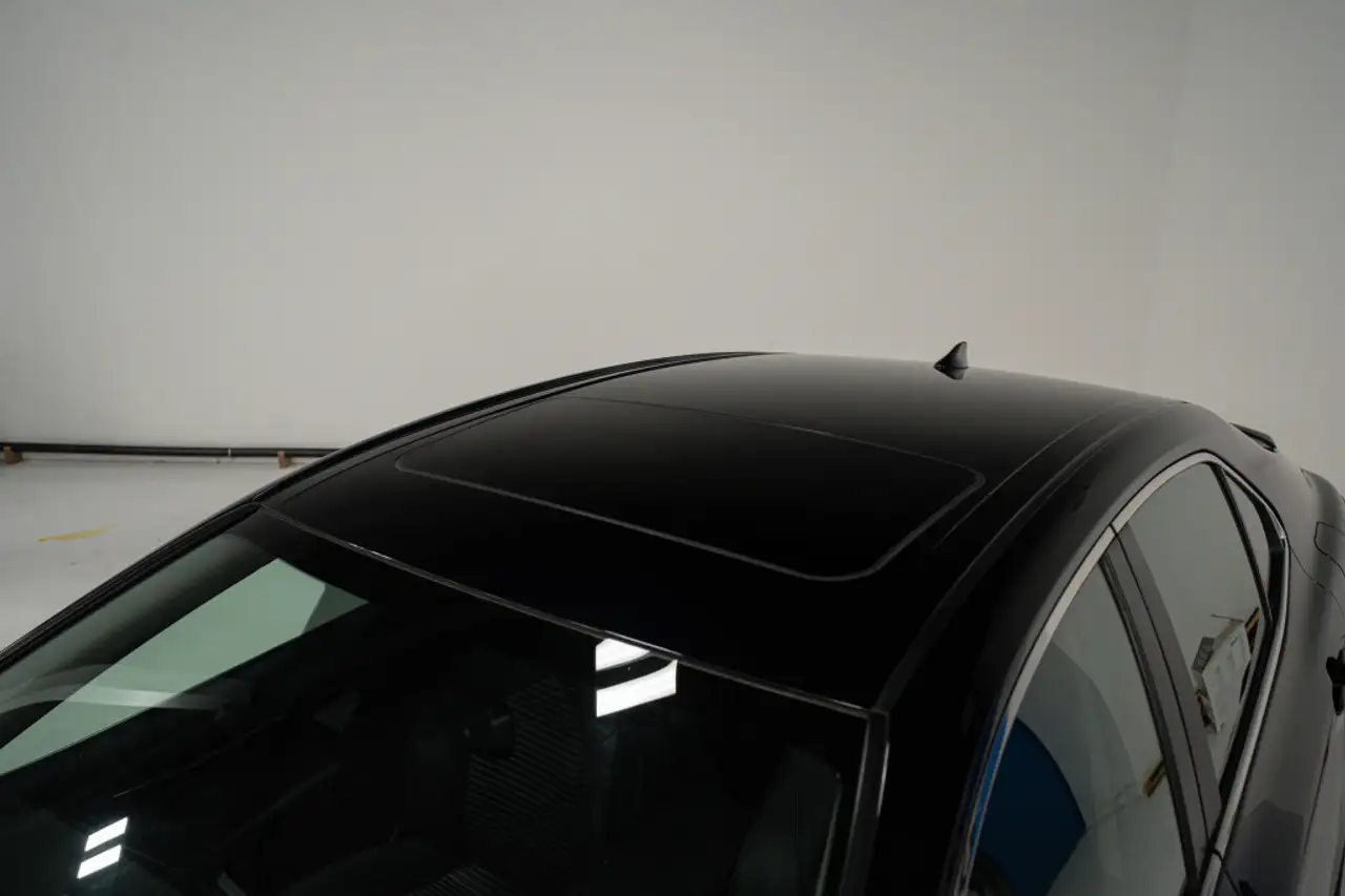 Toyota Camry снимка Toyota Camry