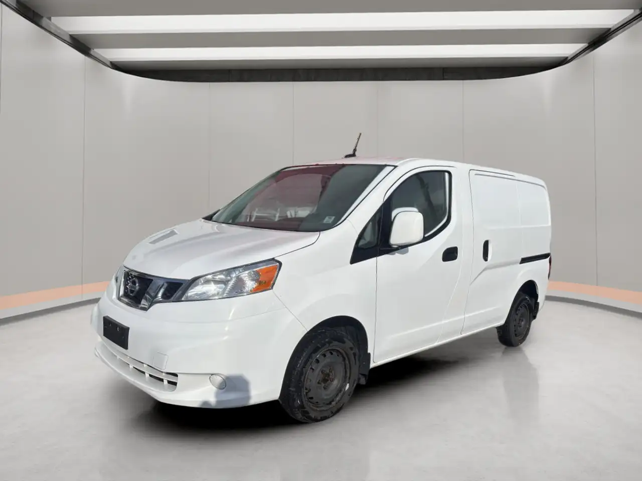 Nissan NV200 снимка Nissan NV200