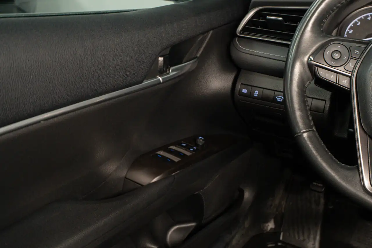 Toyota Camry снимка Toyota Camry