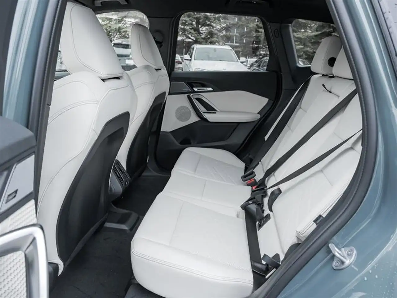 BMW X1 photo BMW X1