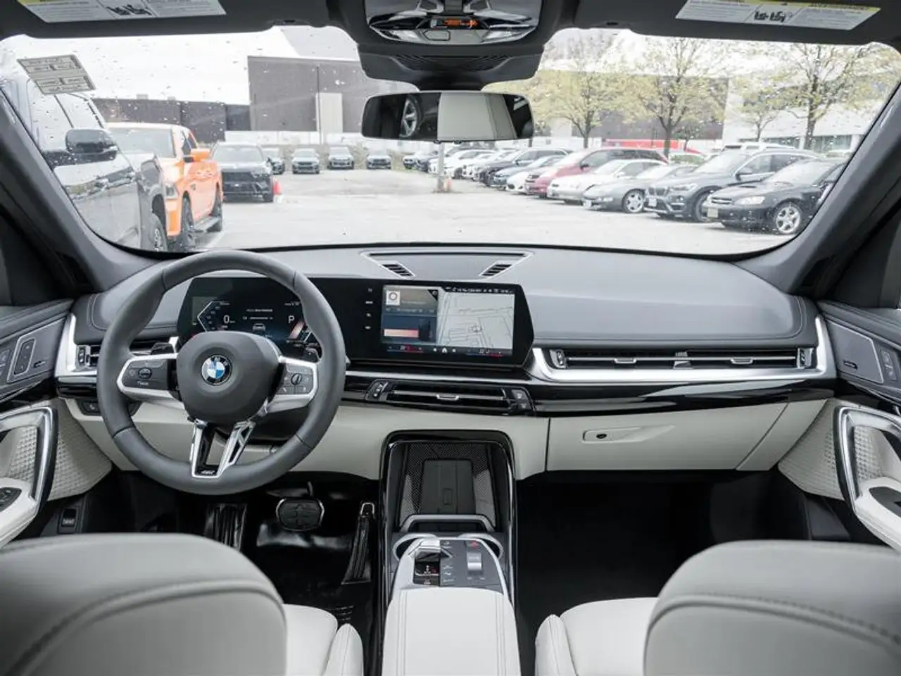 BMW X1 photo BMW X1