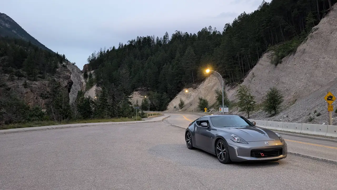Nissan 370Z снимка Nissan 370Z