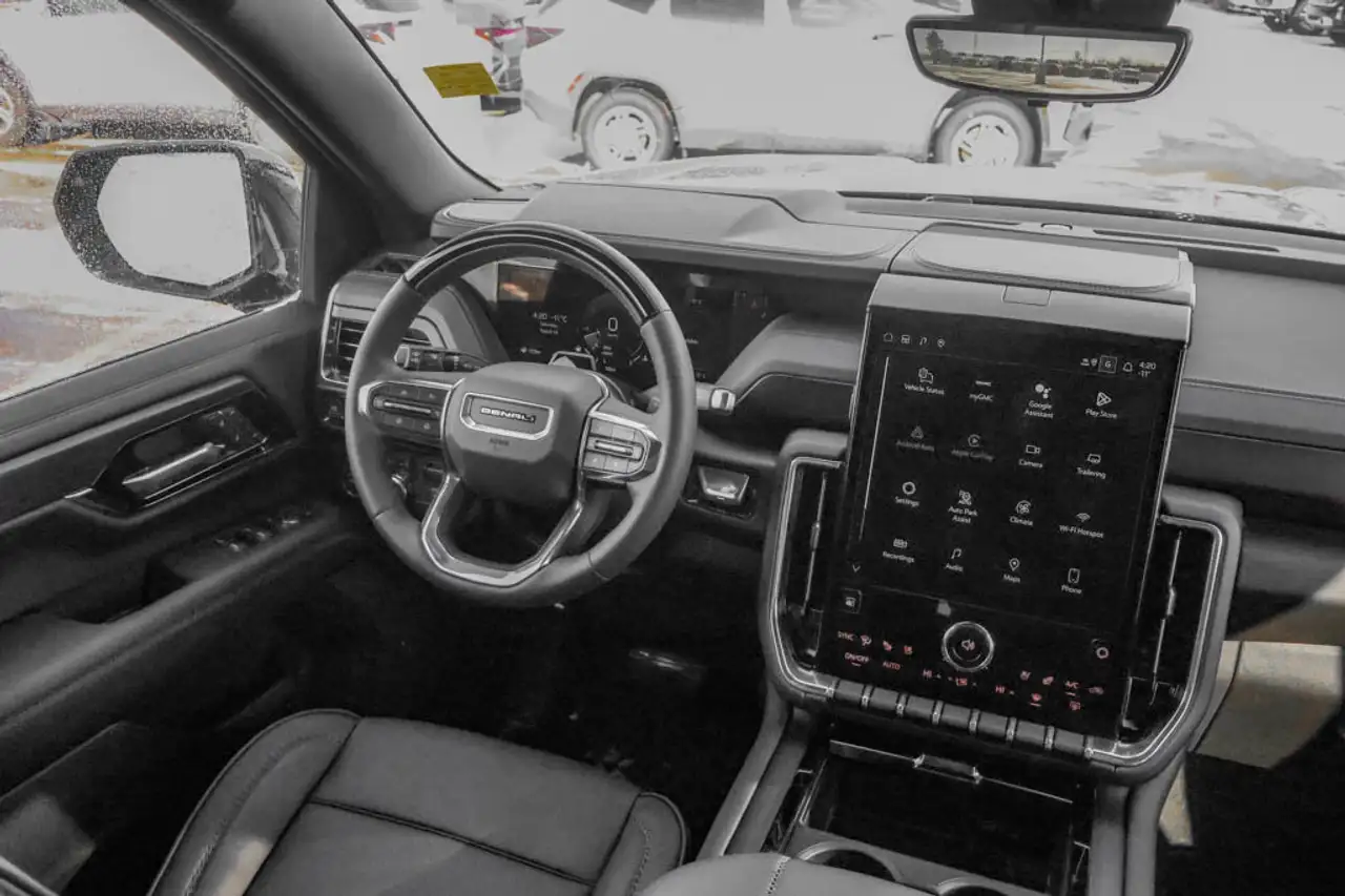 GMC Yukon снимка GMC Yukon
