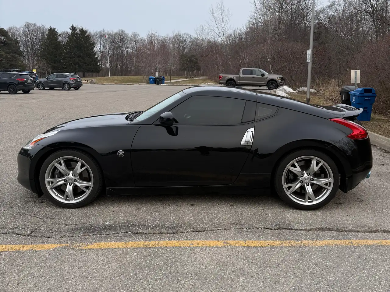 Nissan 370Z снимка Nissan 370Z