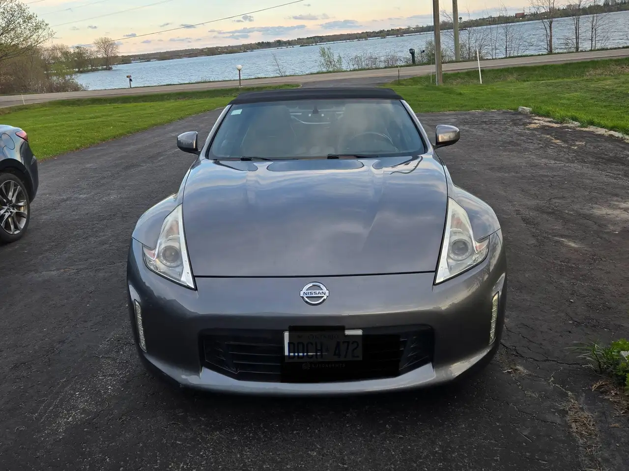 Nissan 370Z снимка Nissan 370Z