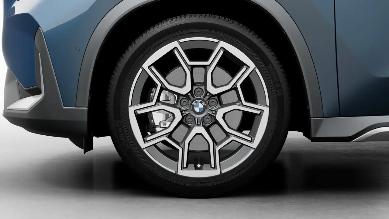 BMW X1 снимка BMW X1