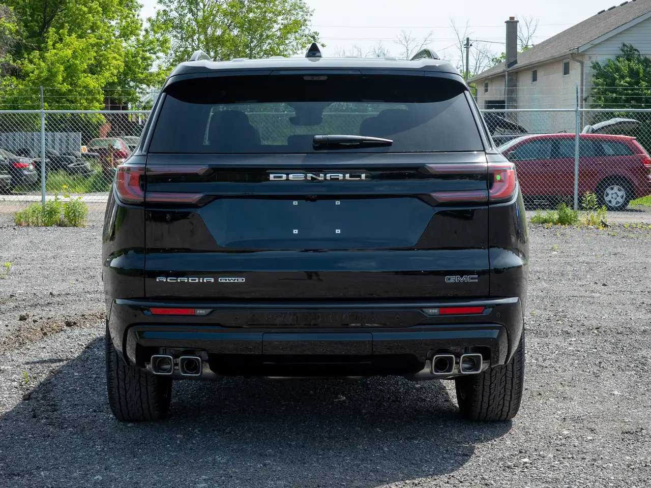 GMC Acadia снимка GMC Acadia