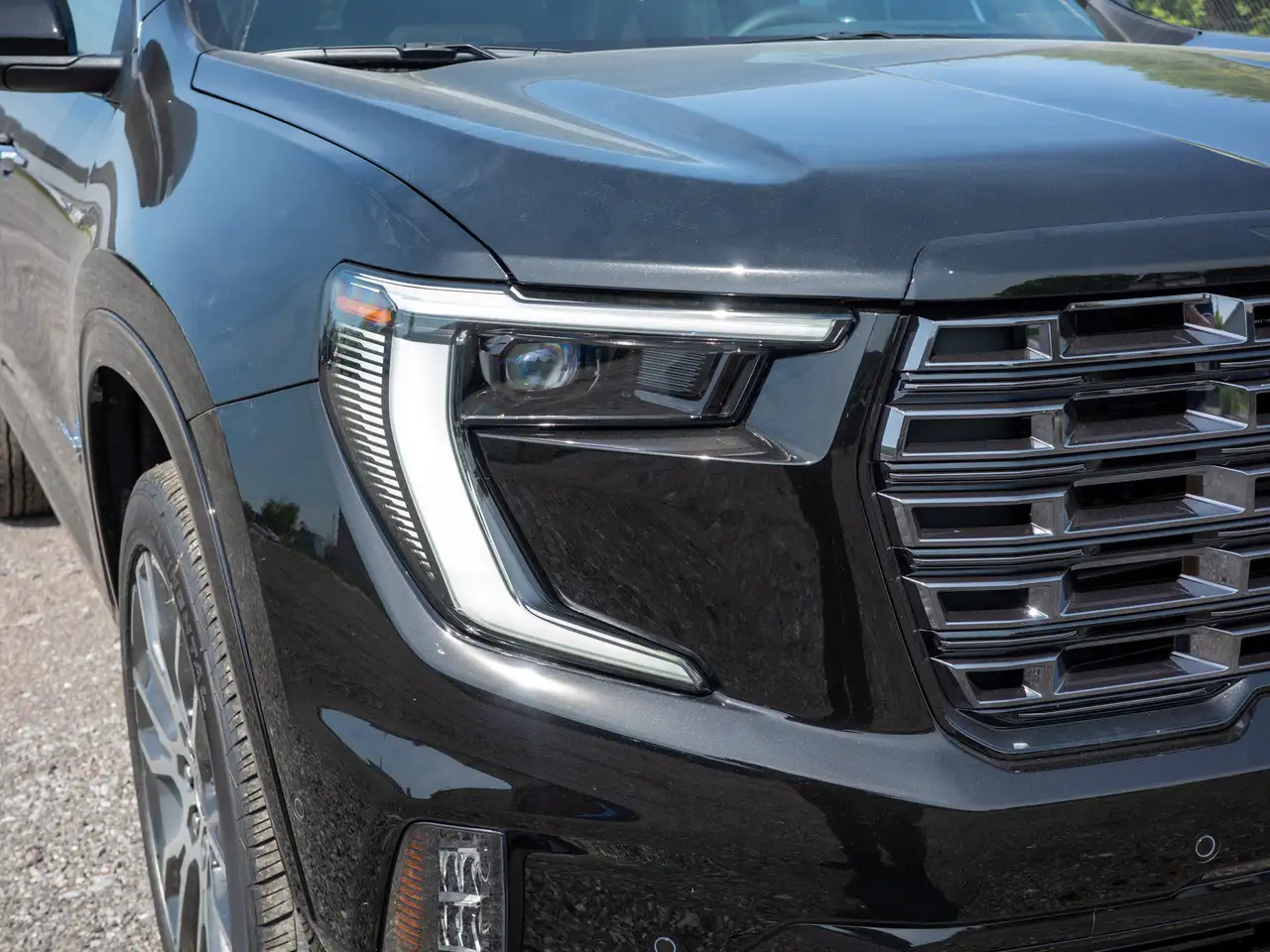 GMC Acadia снимка GMC Acadia