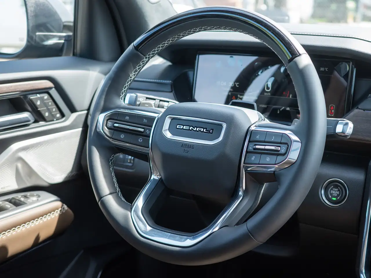 GMC Acadia снимка GMC Acadia