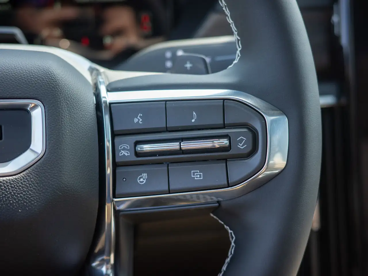 GMC Acadia снимка GMC Acadia