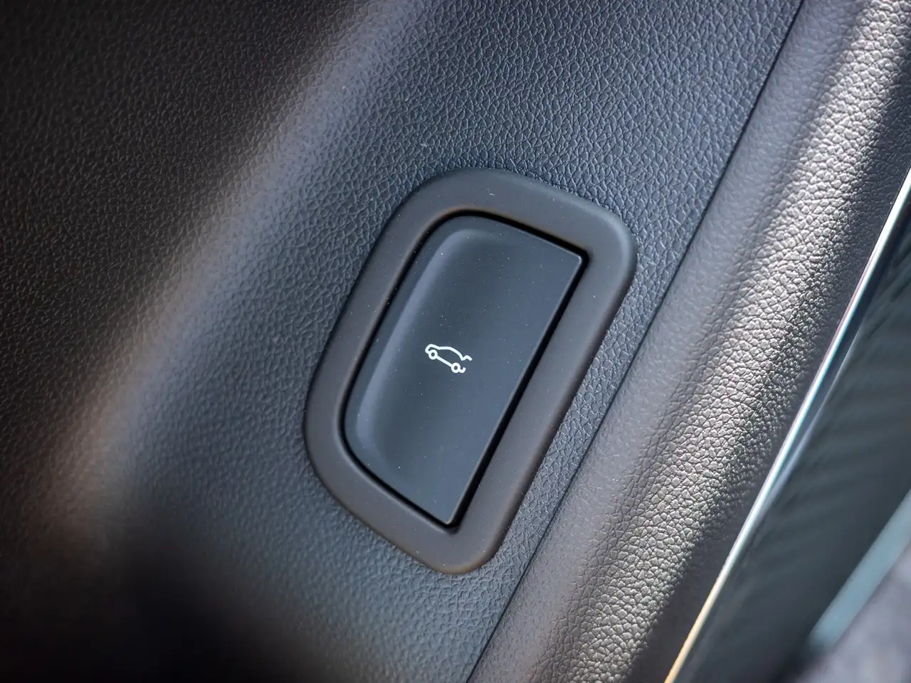GMC Acadia снимка GMC Acadia
