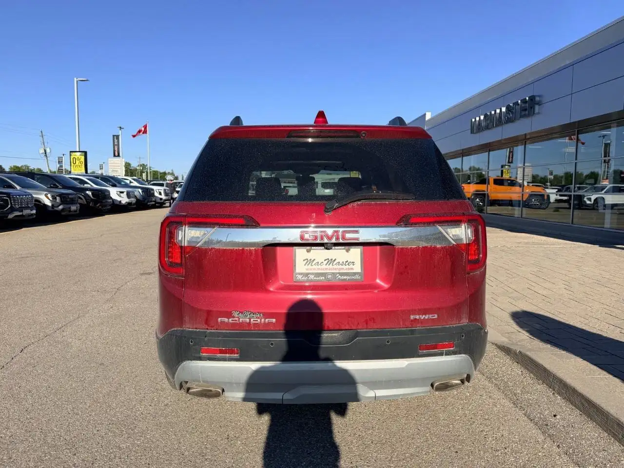 GMC Acadia снимка GMC Acadia