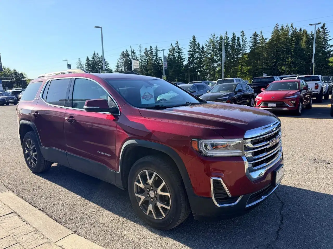 GMC Acadia снимка GMC Acadia