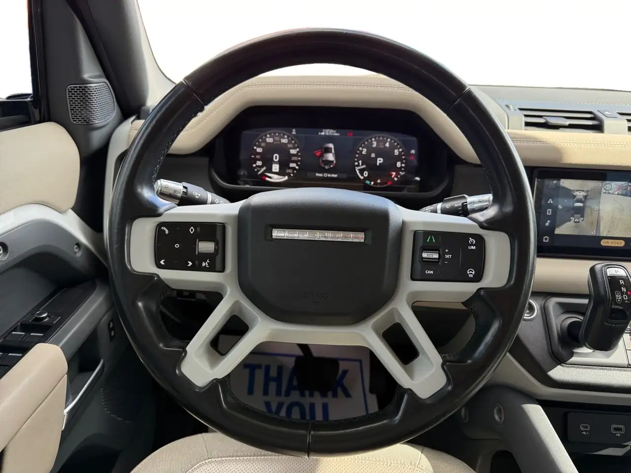 Land Rover Defender снимка Land Rover Defender
