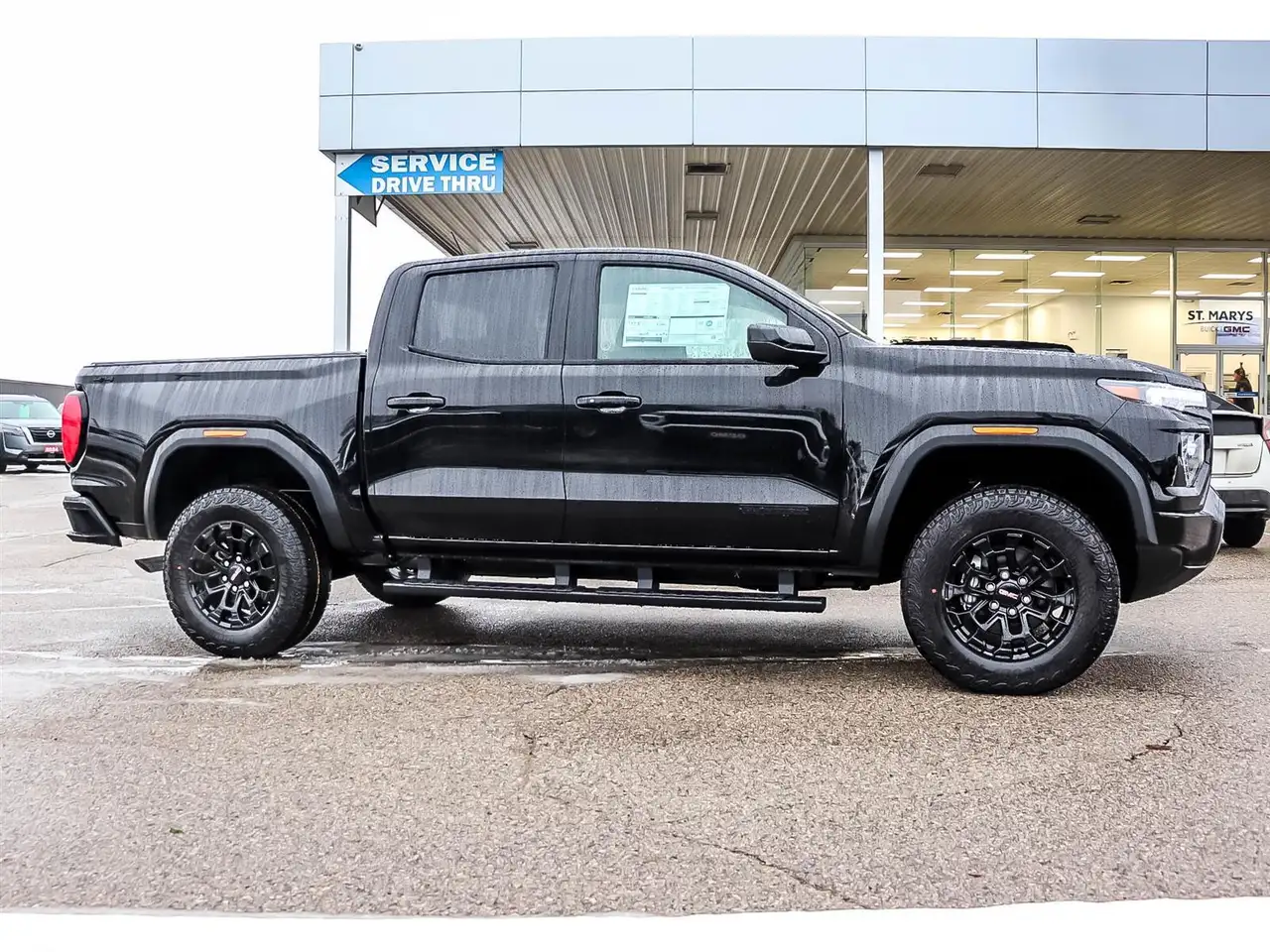 GMC Canyon снимка GMC Canyon