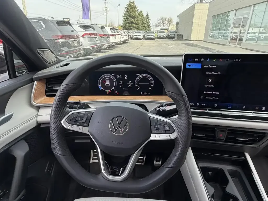 Volkswagen Tiguan снимка Volkswagen Tiguan