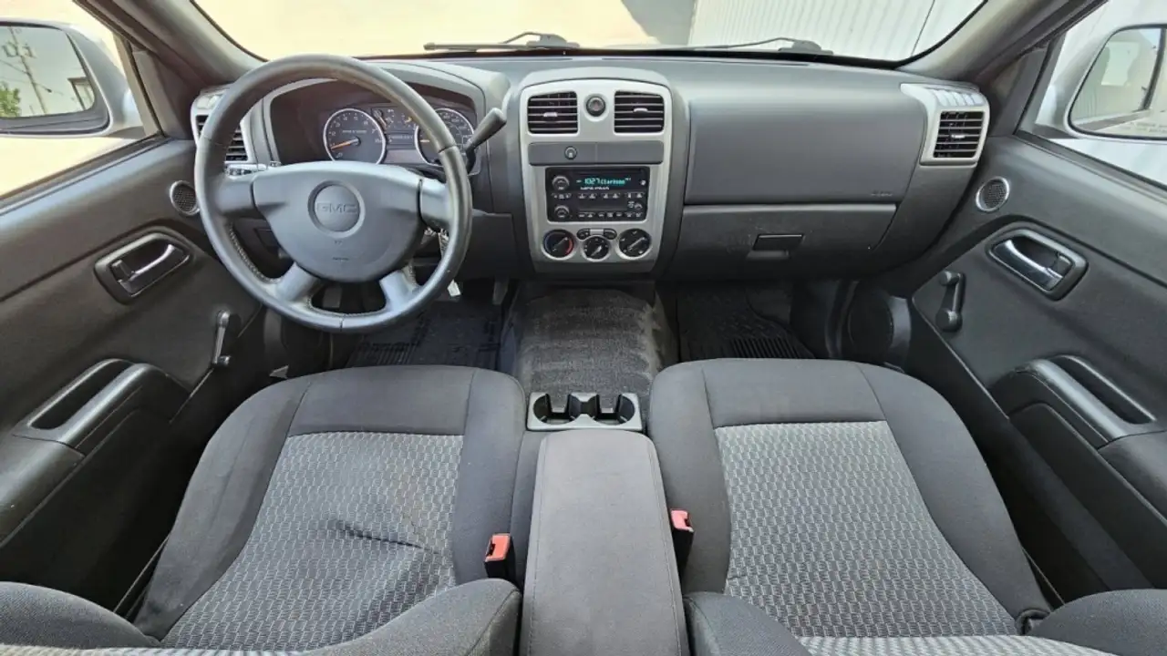 GMC Canyon снимка GMC Canyon