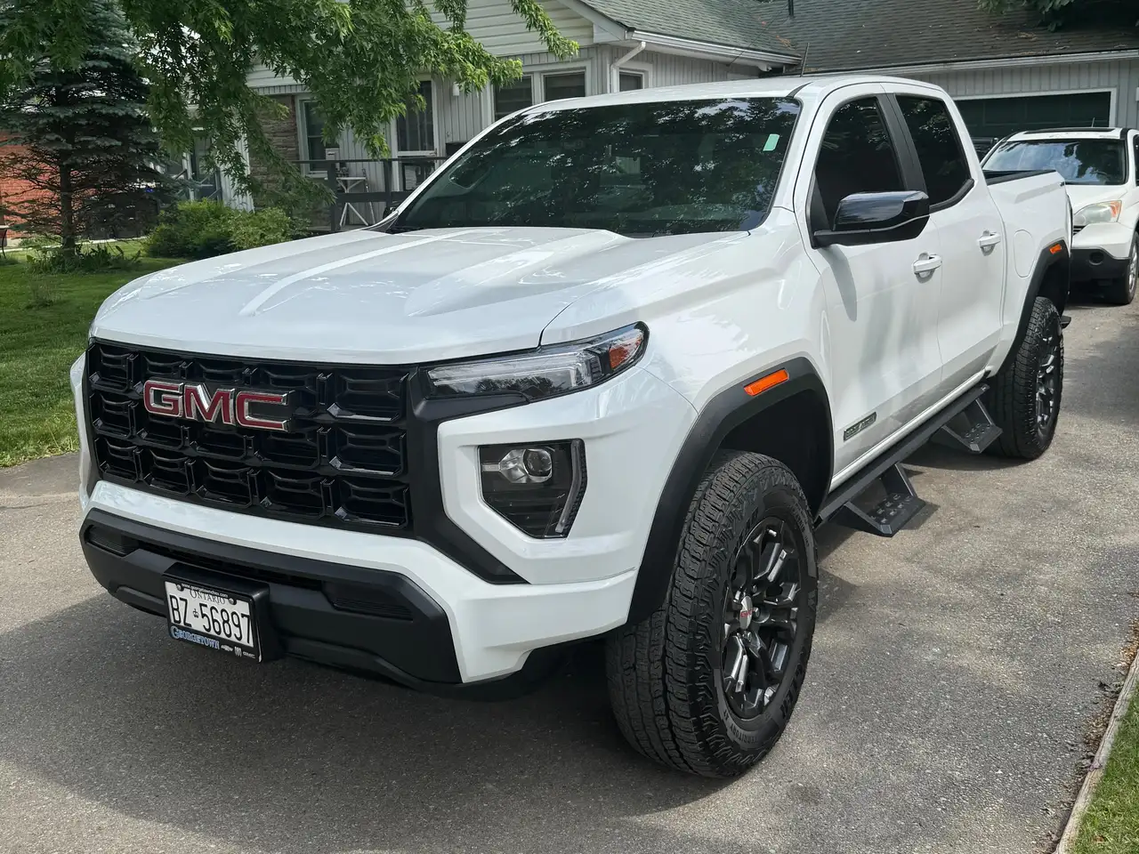 2024 GMC Canyon