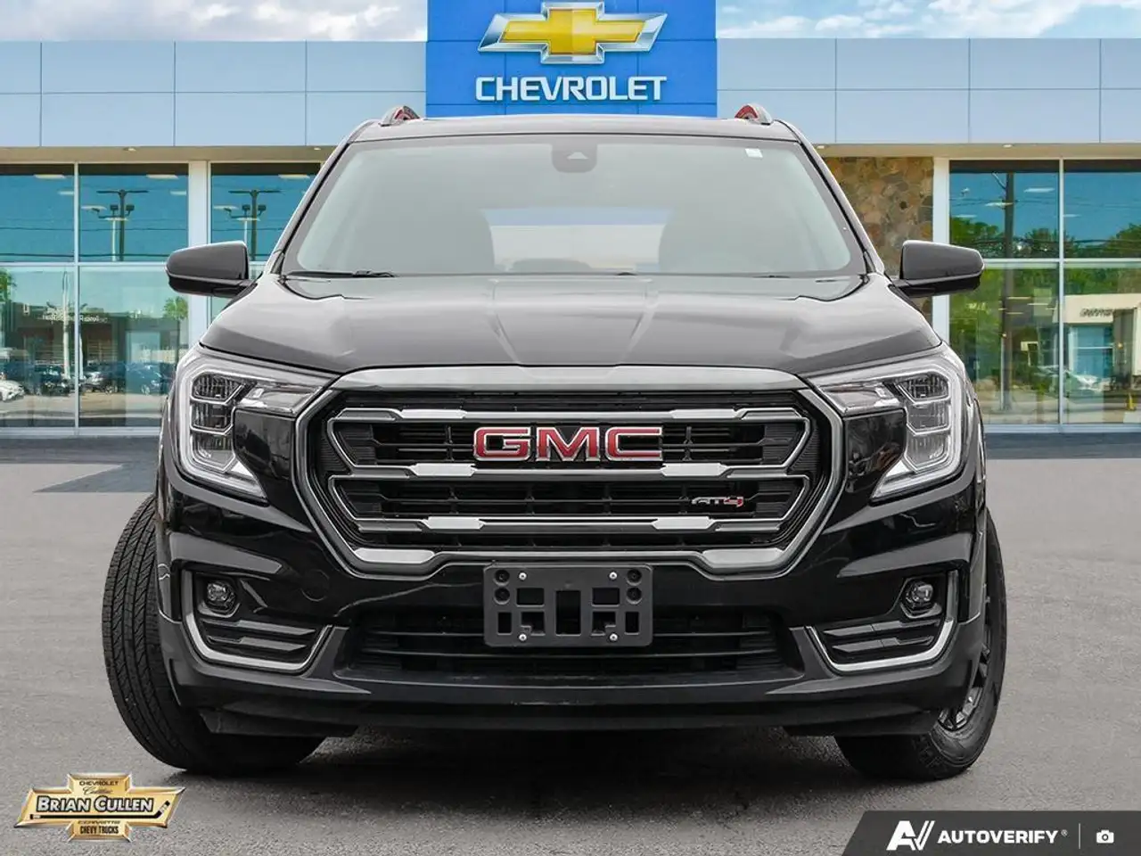 GMC Terrain photo GMC Terrain
