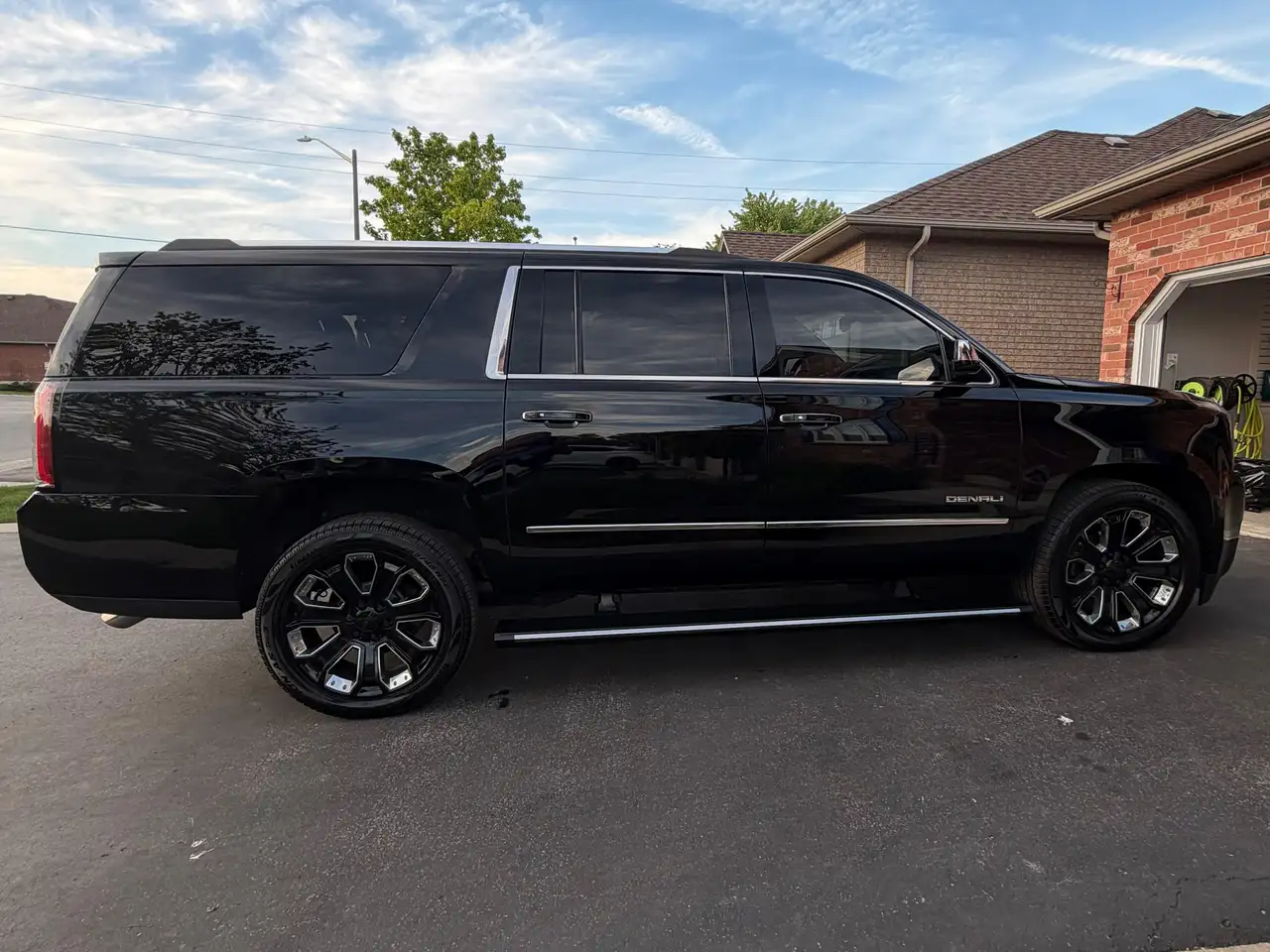 GMC Yukon fotografie GMC Yukon