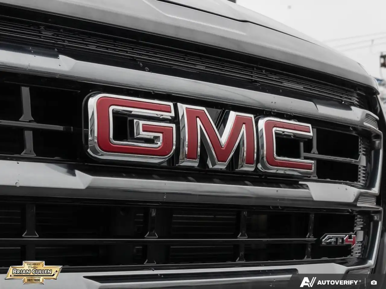GMC Terrain photo GMC Terrain