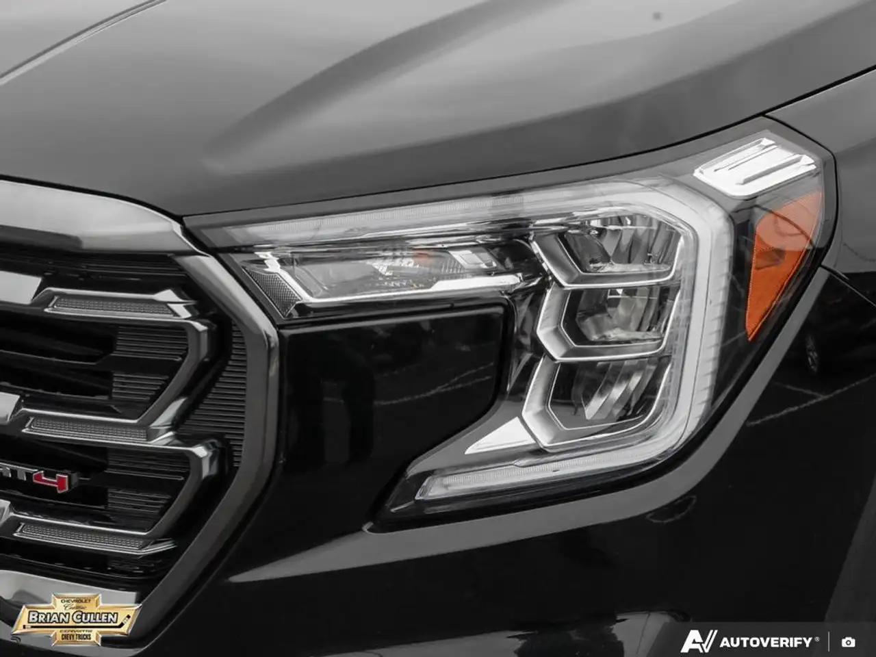 GMC Terrain photo GMC Terrain