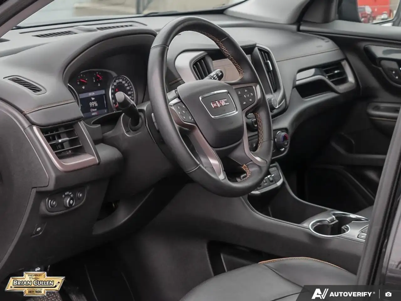 GMC Terrain photo GMC Terrain