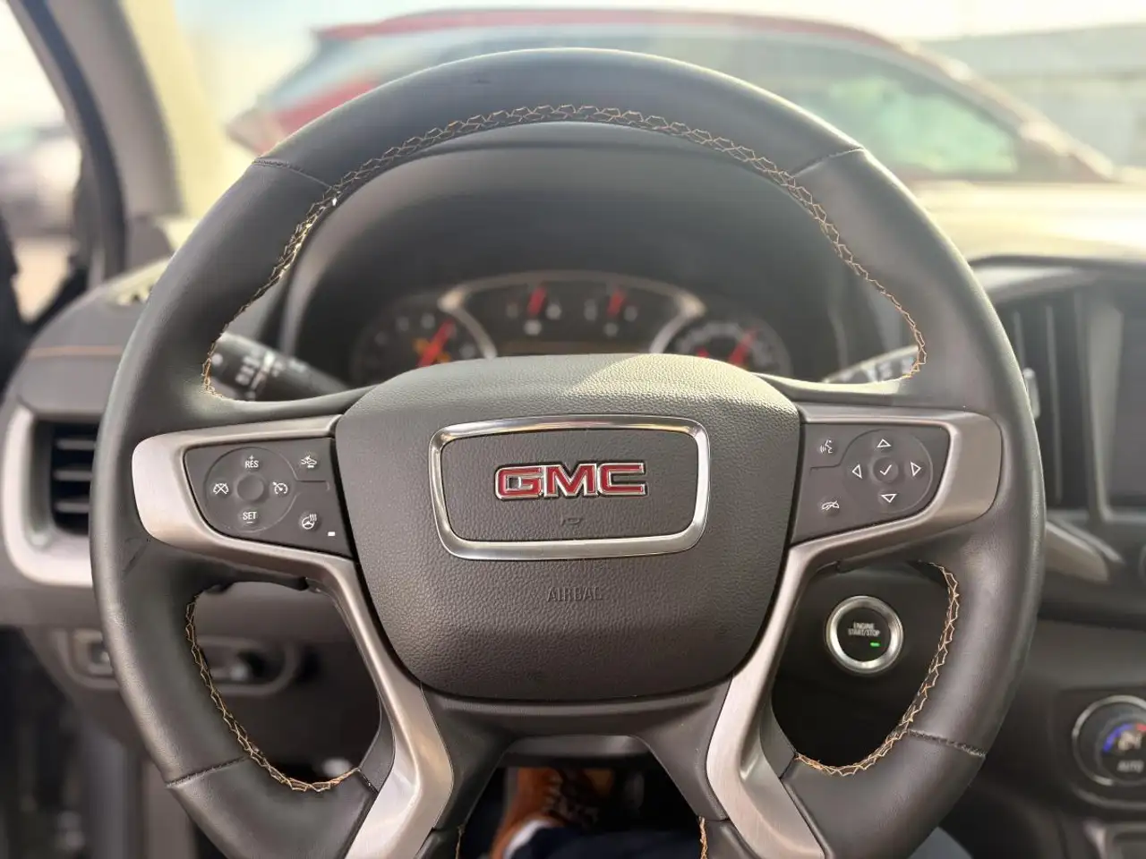 GMC Terrain снимка GMC Terrain