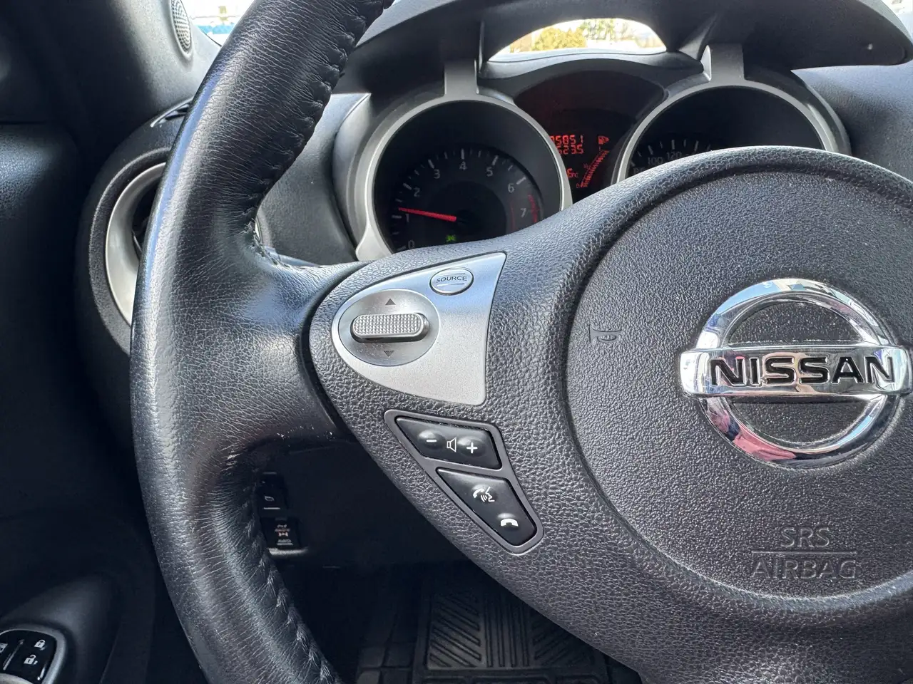 Nissan Juke снимка Nissan Juke