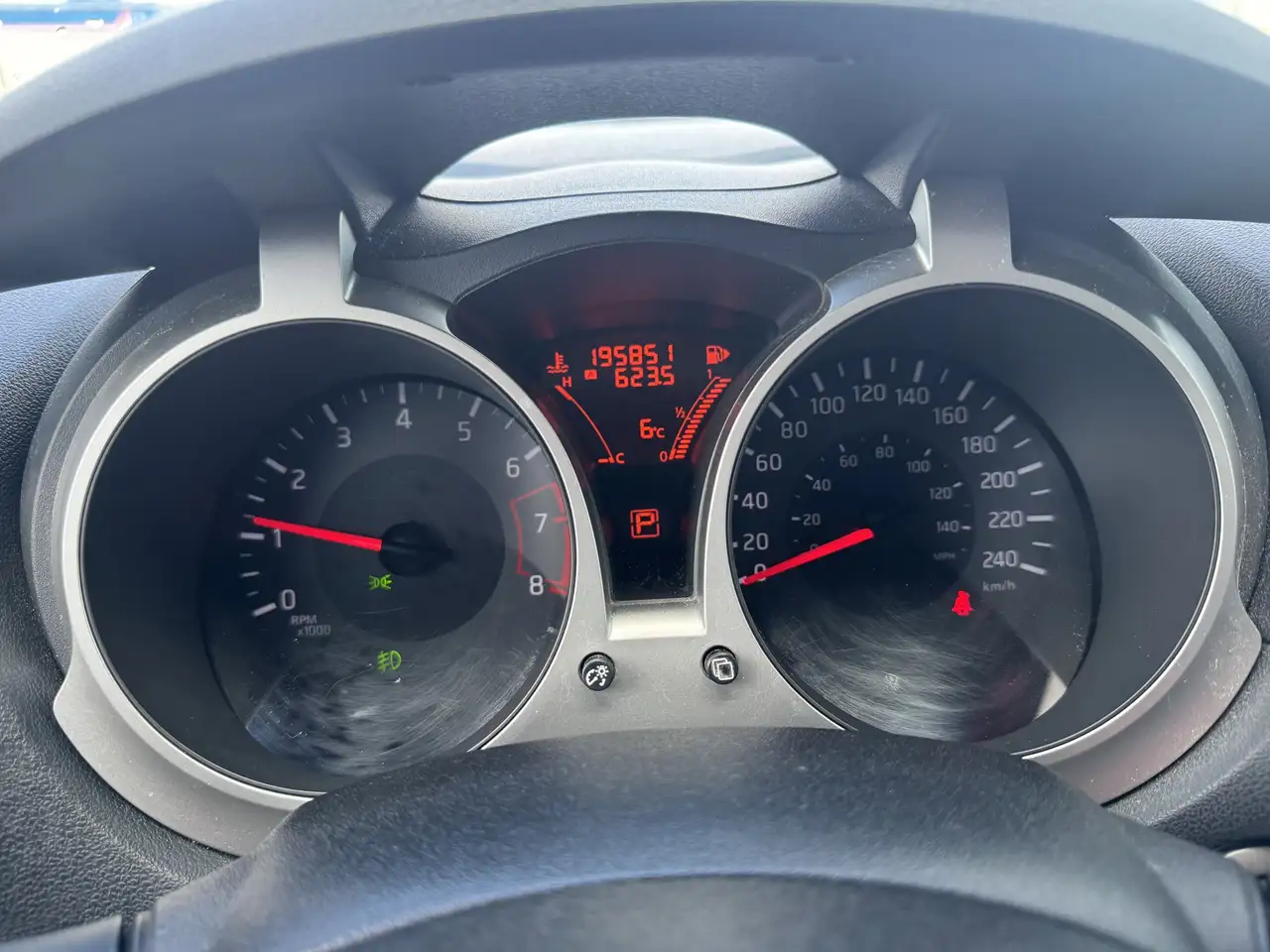 Nissan Juke снимка Nissan Juke