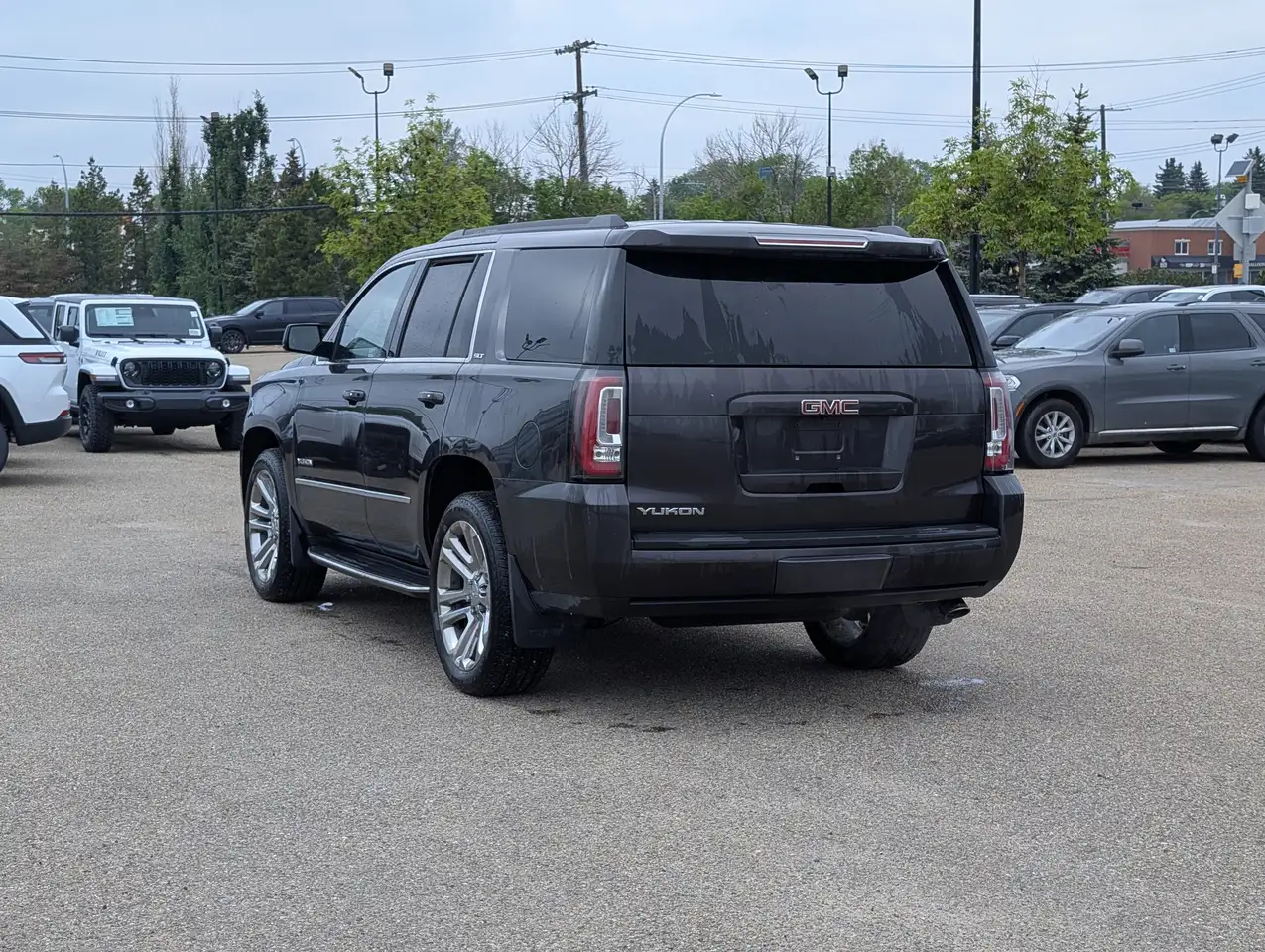 GMC Yukon снимка GMC Yukon
