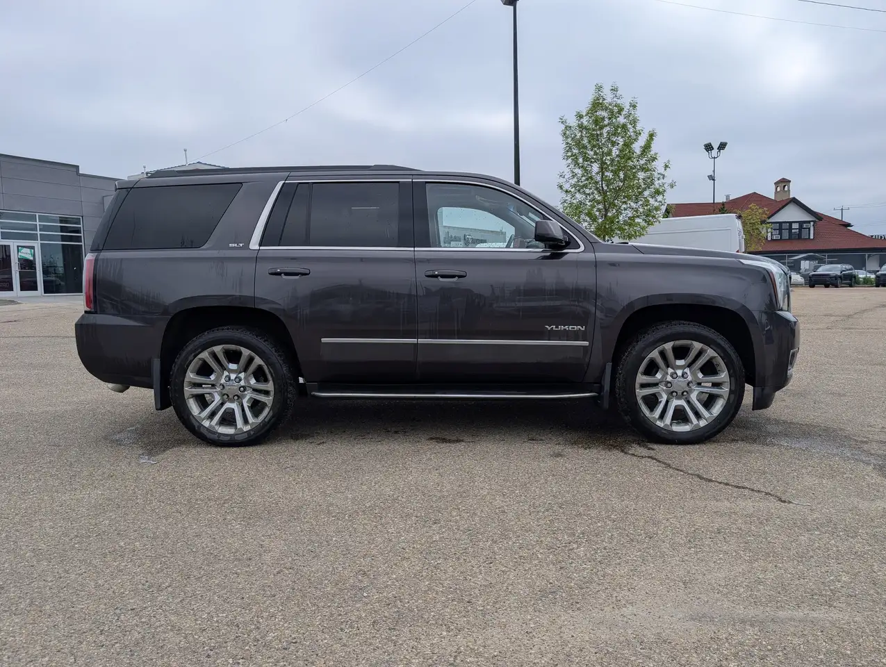 GMC Yukon снимка GMC Yukon
