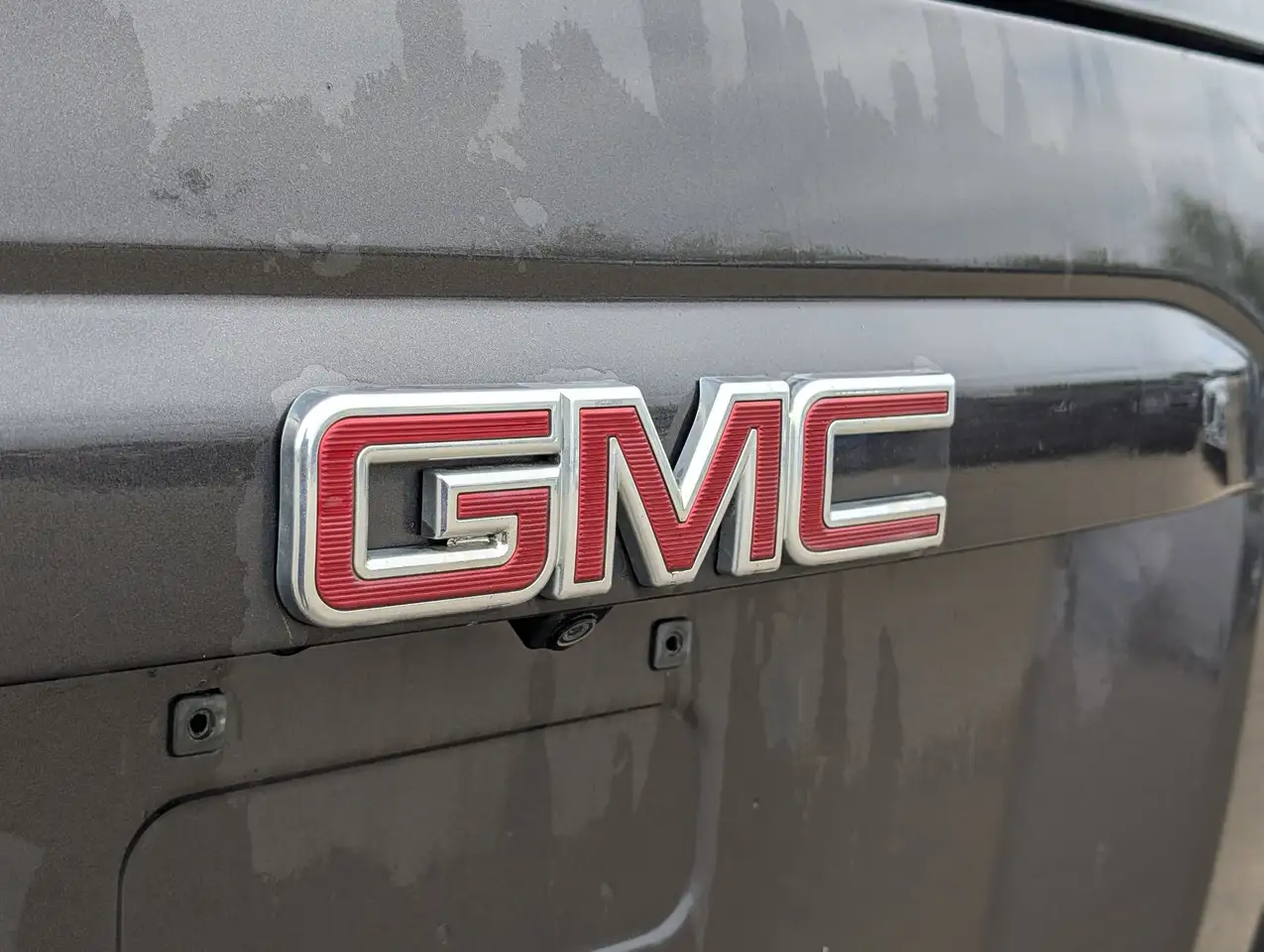 GMC Yukon снимка GMC Yukon