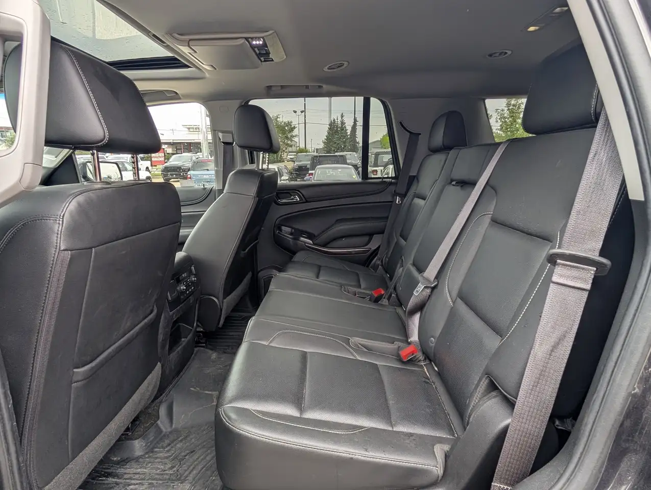 GMC Yukon снимка GMC Yukon