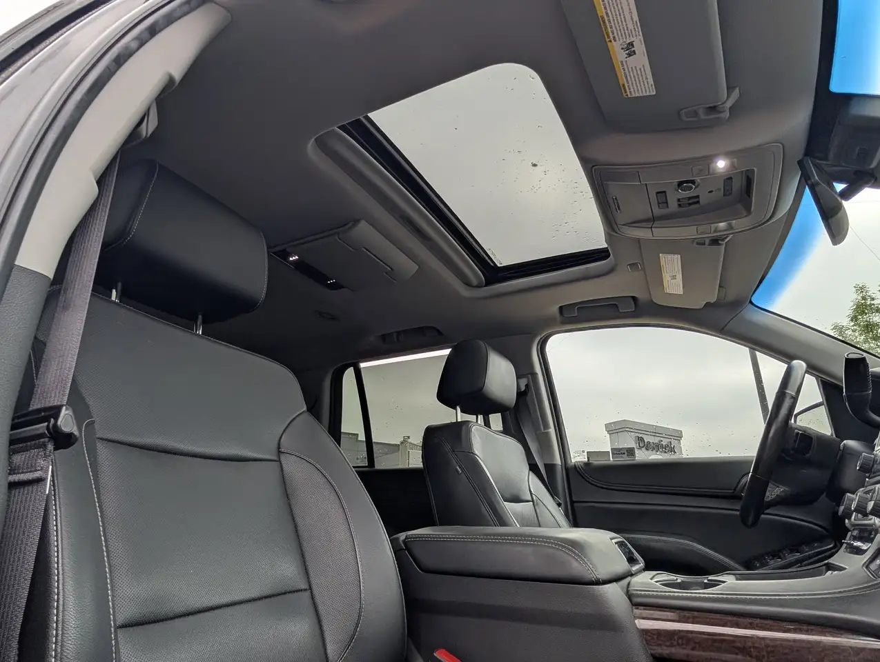GMC Yukon снимка GMC Yukon