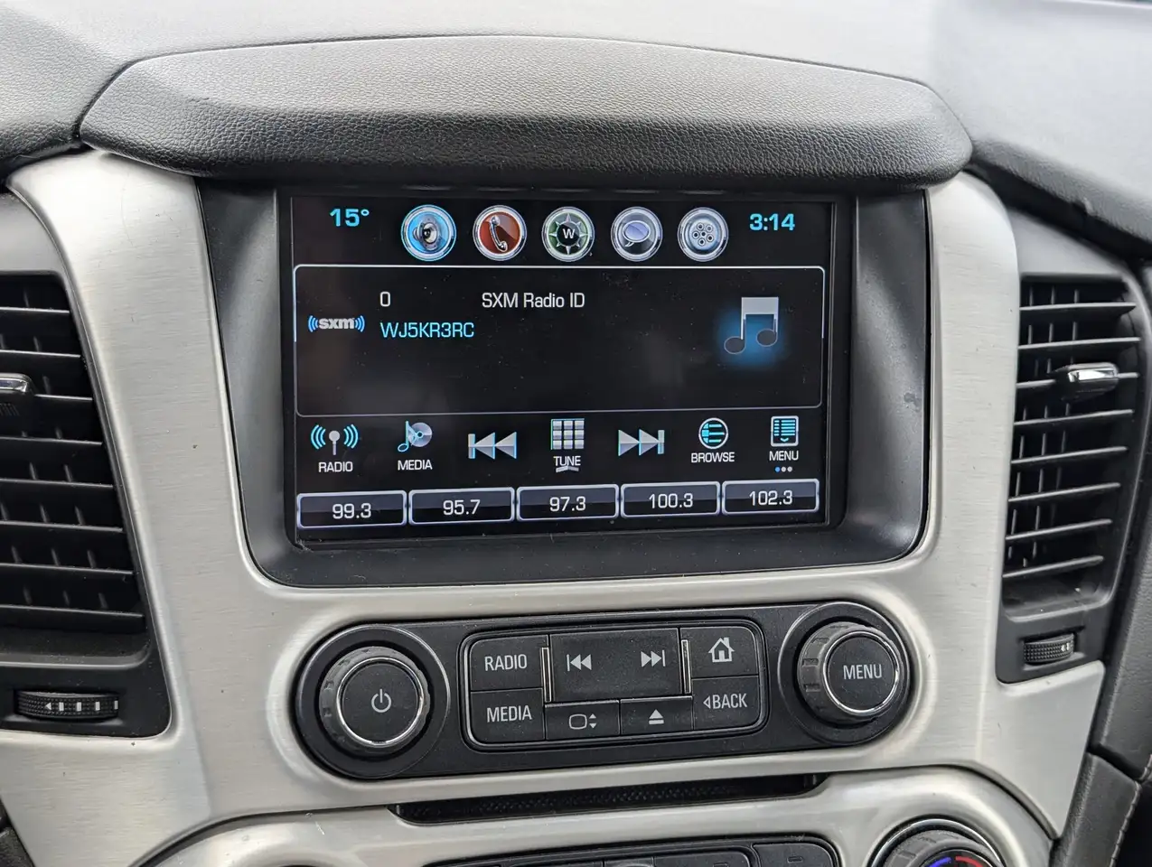 GMC Yukon снимка GMC Yukon