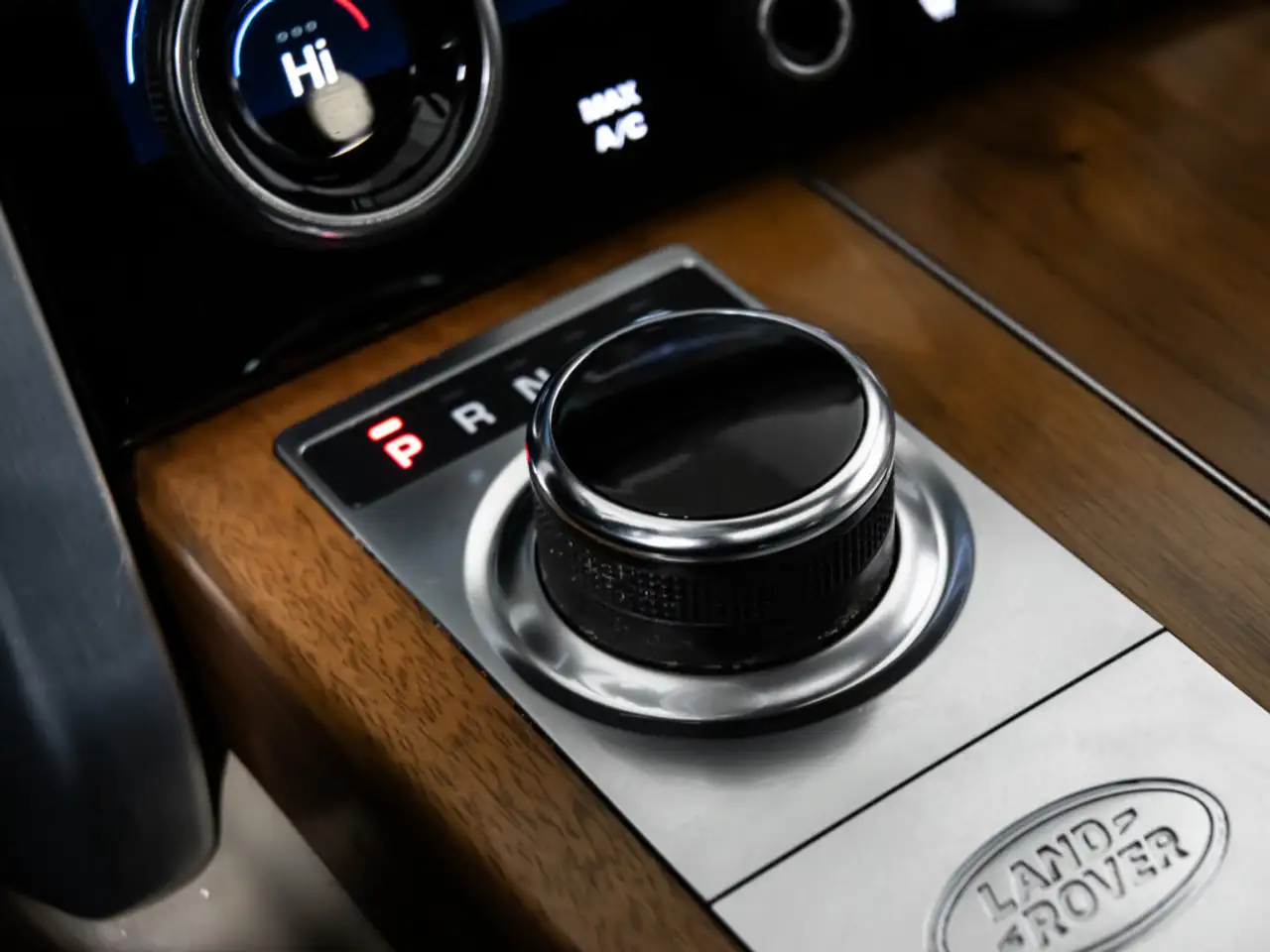 Land Rover Range Rover снимка Land Rover Range Rover
