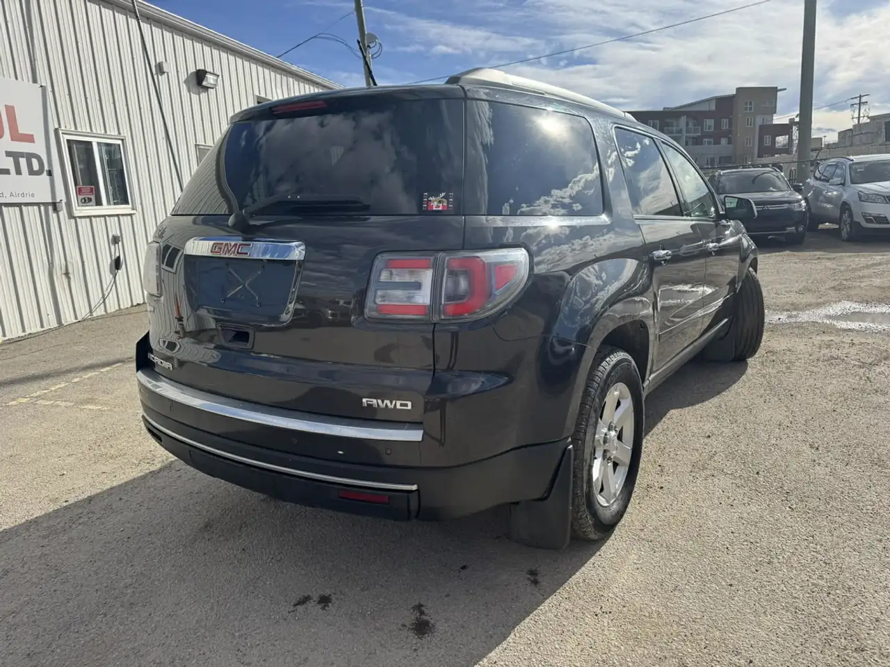 GMC Acadia снимка GMC Acadia