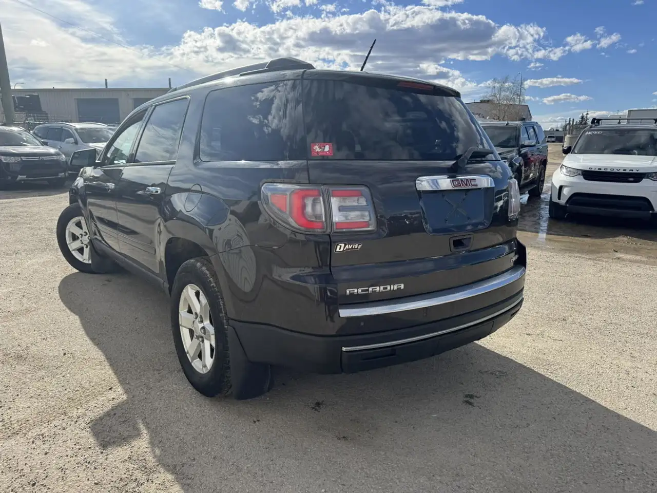 GMC Acadia снимка GMC Acadia
