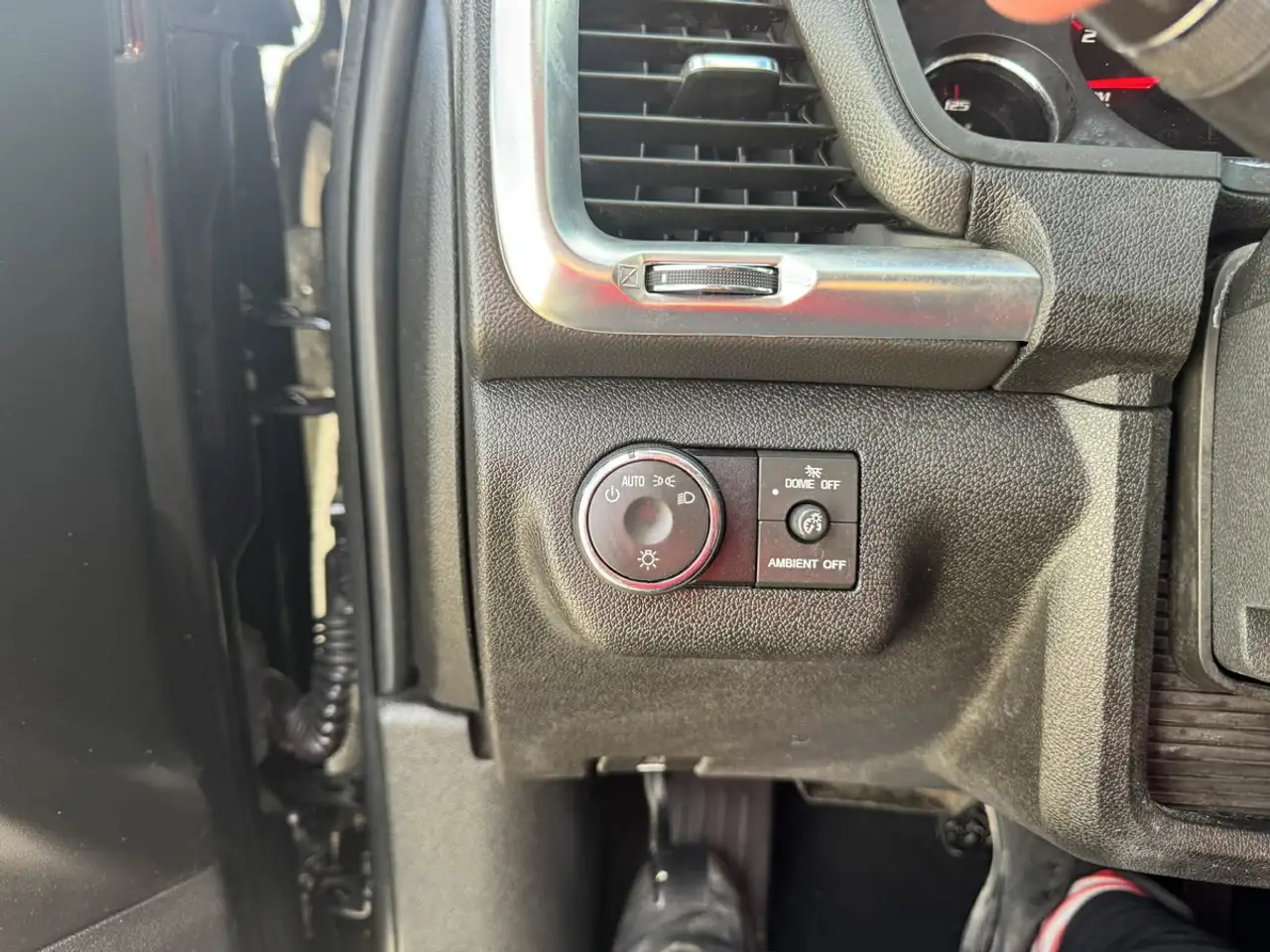 GMC Acadia снимка GMC Acadia