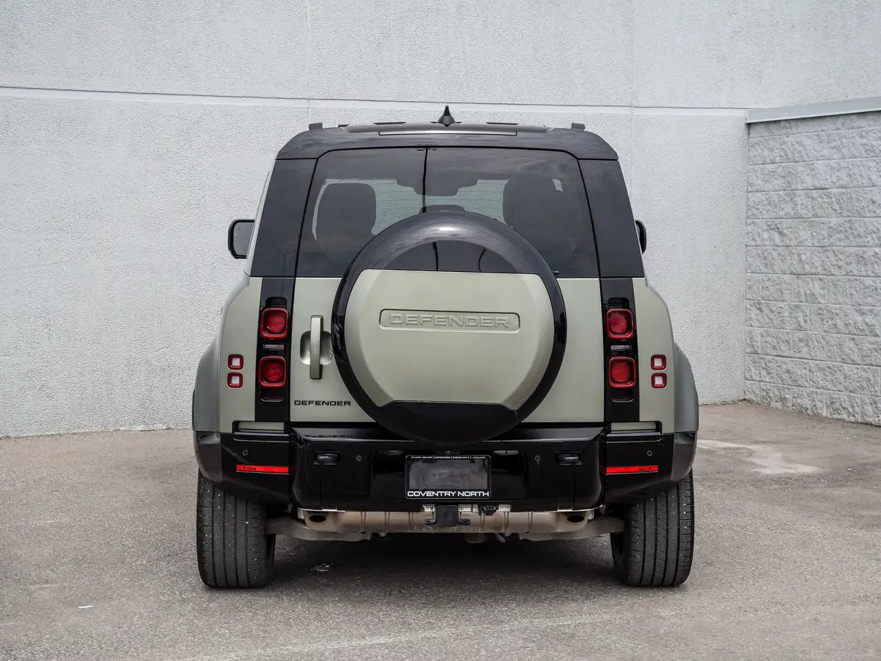 Land Rover Defender снимка Land Rover Defender